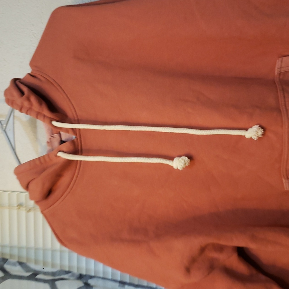 Universal Thread Hoodie - Picture 2 of 6